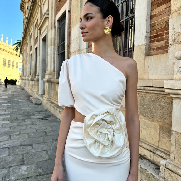 5 ⭐️ NWT Elegant Sexy White Fringe Cut Out Shoulder Dress  @The King Kouture XL - Picture 2 of 16